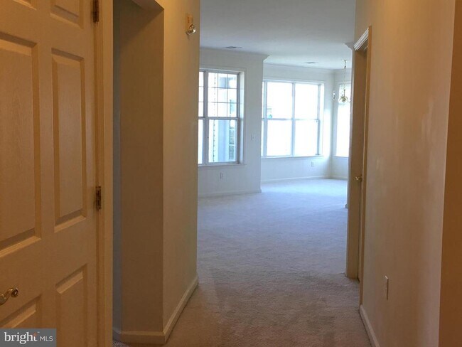 Building Photo - 141 Masterson Ct