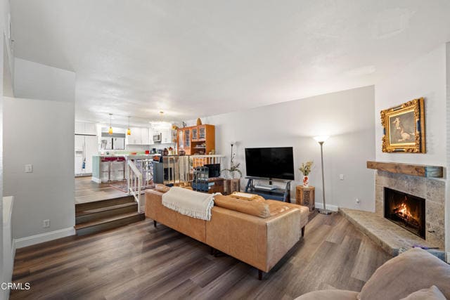 Building Photo - 5711 Owensmouth Ave