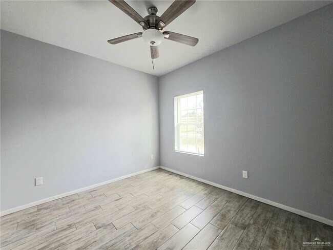 Building Photo - 1514 Quitaca Dr