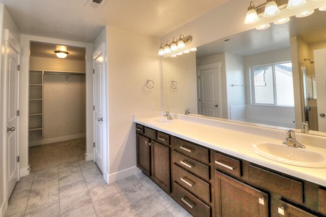Building Photo - Single Family Home in the Exchange community