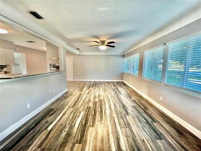 Building Photo - 3530 66th Way N