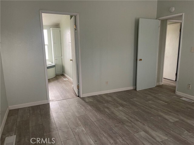 Building Photo - 33137 Haddock St