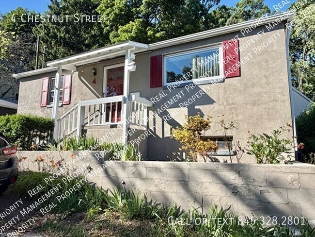 Building Photo - 4 Chesnut Street-