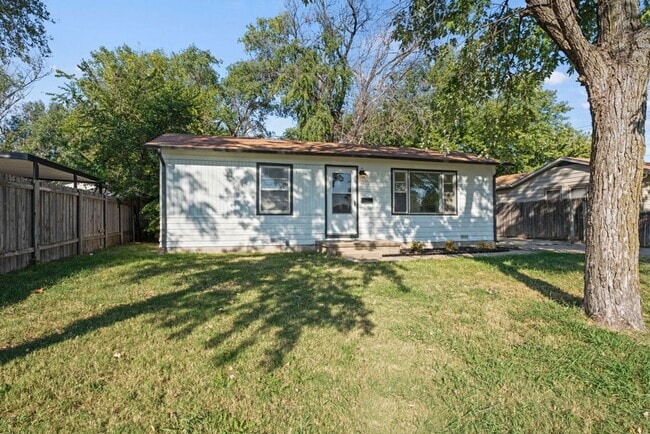 Building Photo - Coming soon!