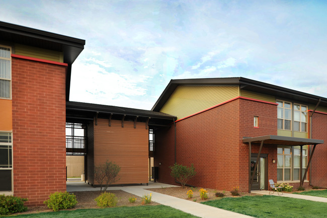 Primary Photo - West Heights Townhomes