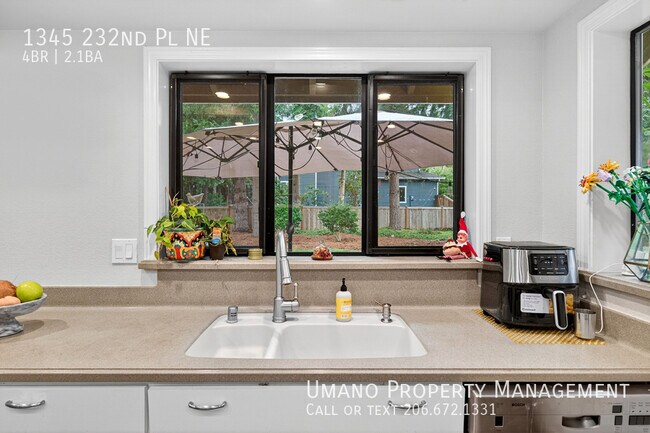 Building Photo - 1345 232nd Pl NE