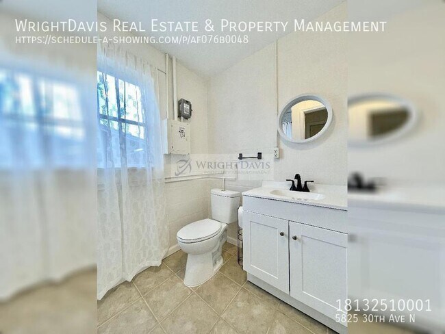 Building Photo - 5825 30th Ave N