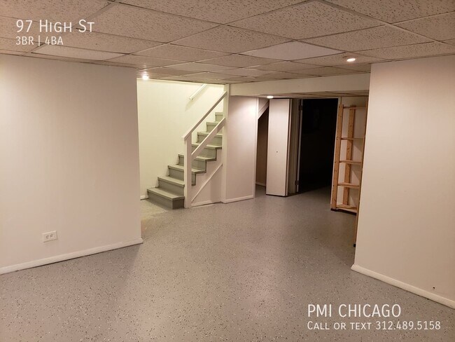 Building Photo - 97 High St