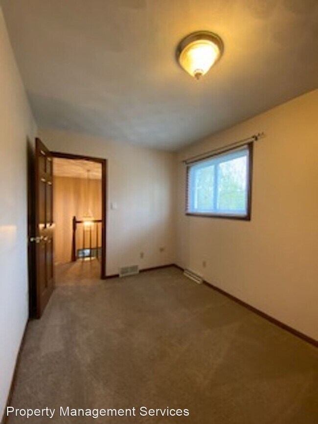 Building Photo - 3 br, 2.5 bath House - 2709 Neff St