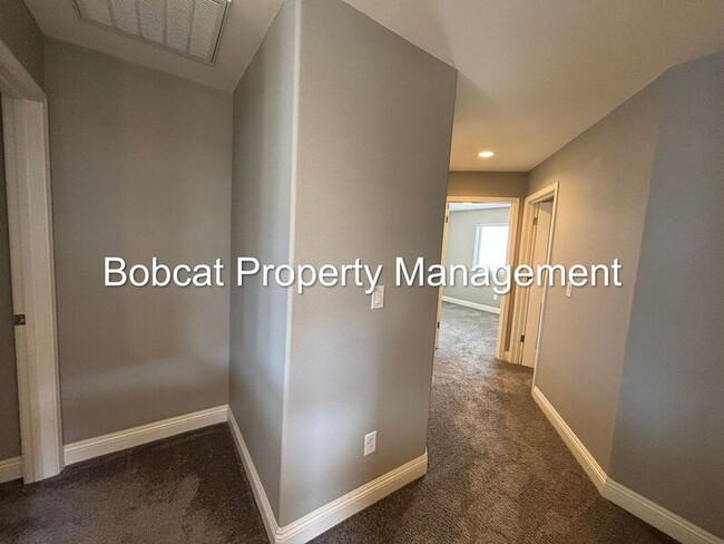 Building Photo - 1367 Campagni Ln