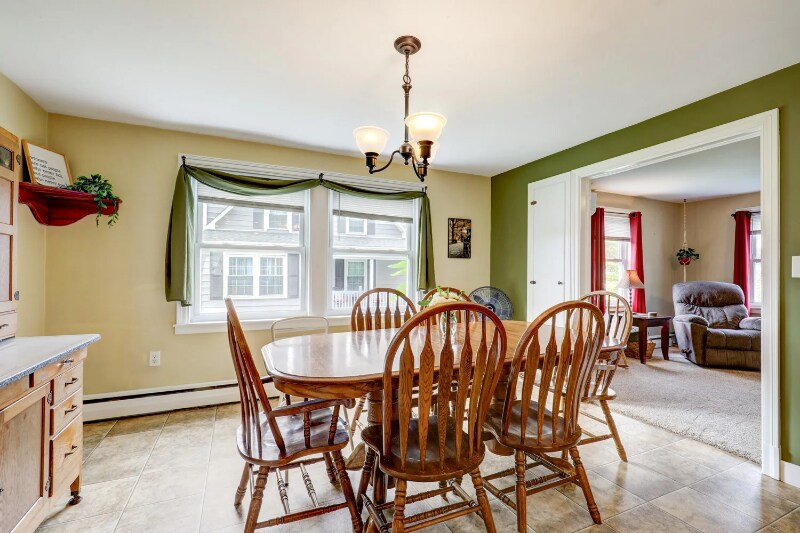 Building Photo - 306 Spring Glen Dr