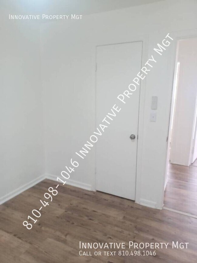 Building Photo - 5501 Western Rd