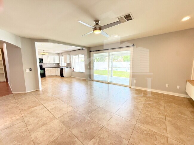 Building Photo - 4431 E Badger Way