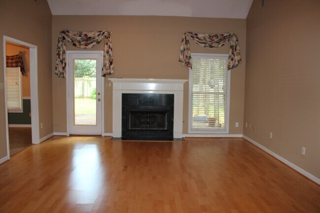 Building Photo - 757 Belle Watley Ln