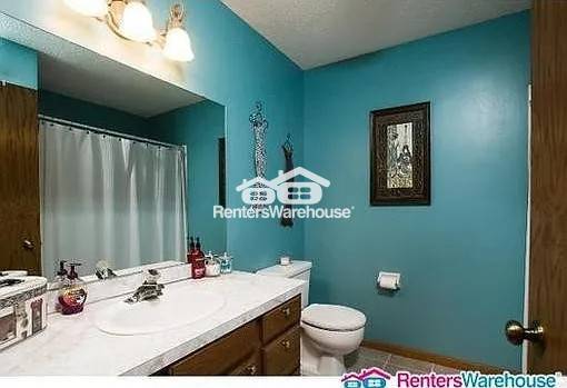 Building Photo - 6265 Magda Dr