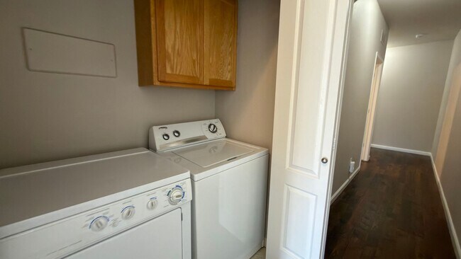 Building Photo - Great Condo in Greeley