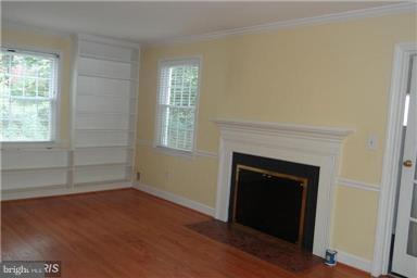 Building Photo - 3305 Camalier Dr