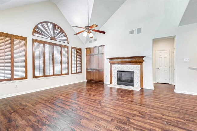 Building Photo - 21806 Colonial Bend Ln