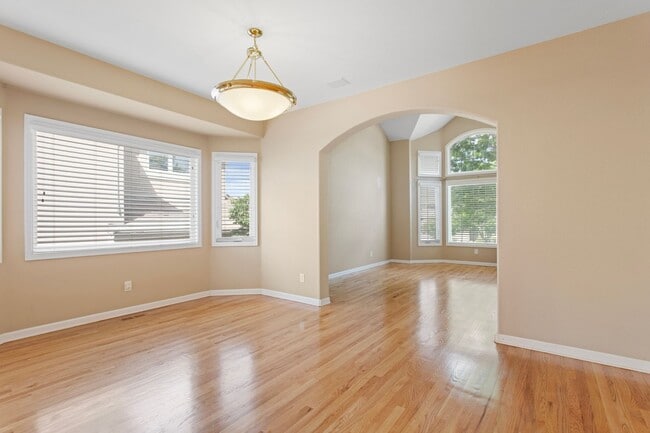 Building Photo - 625 S Snowmass Cir