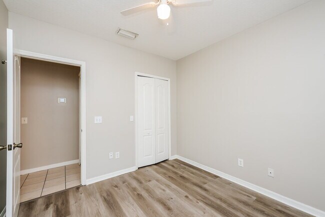 Building Photo - 7742 Bristol Park Dr