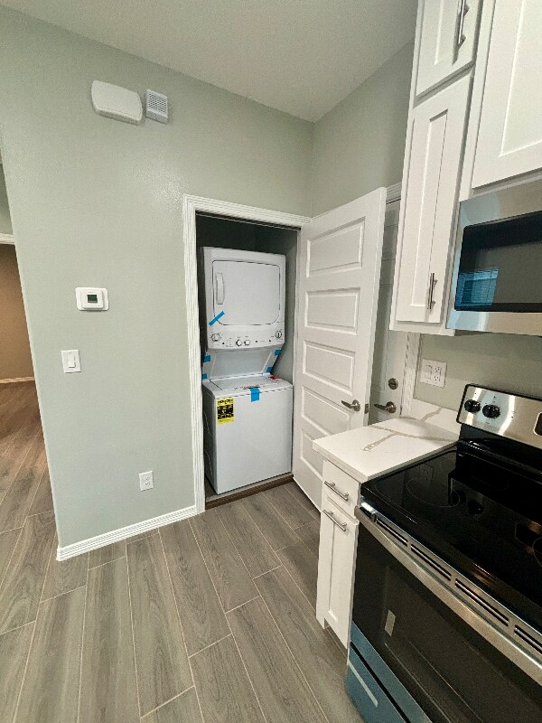 Building Photo - 3012 W Kenwood St