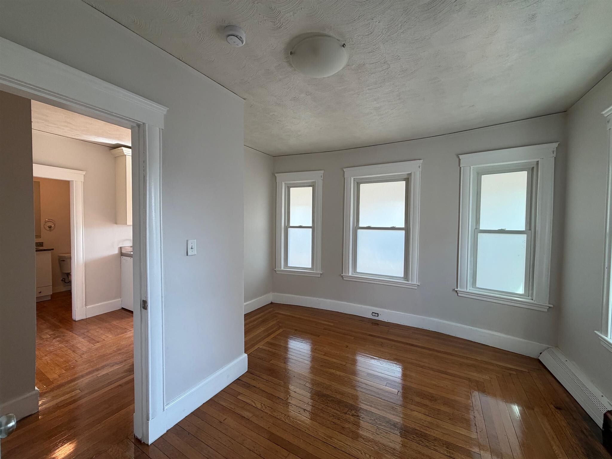 Building Photo - 441 Broadway