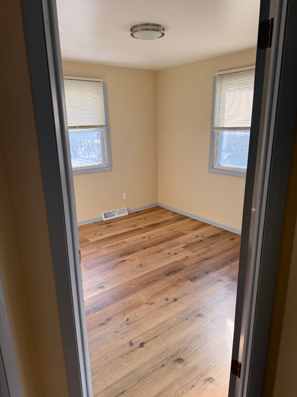 Building Photo - 12227 W Dearbourn Ave