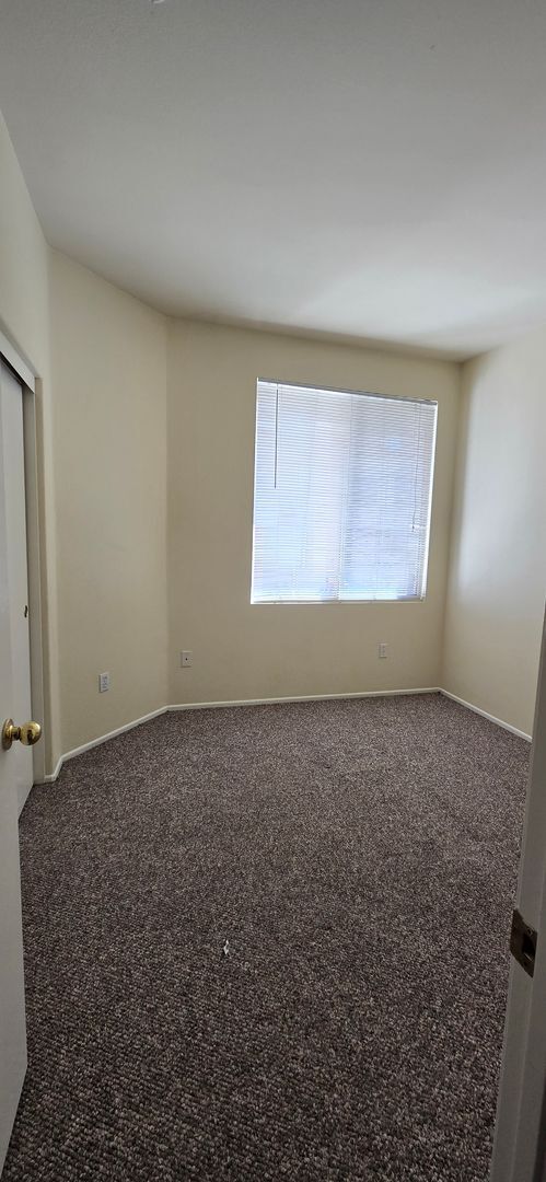 Building Photo - Chapman Heights Home