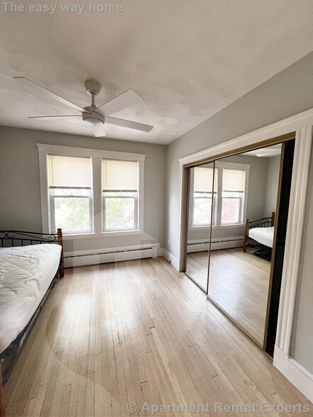 Building Photo - 36 Dedham St