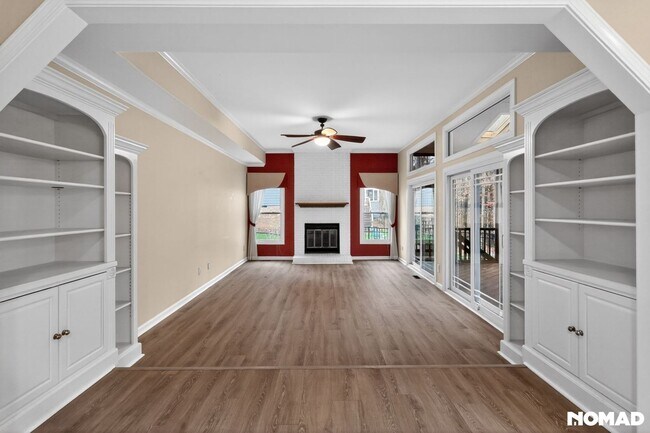 Building Photo - Charming Cary Home on Quiet Cul-de-Sac Move-In Ready!