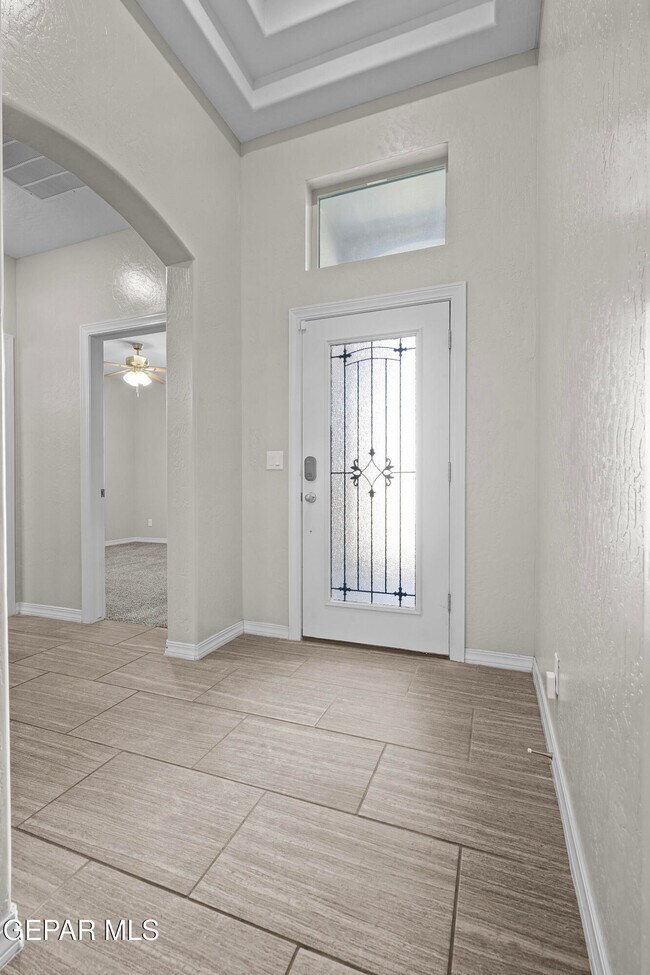 Building Photo - 12640 Mary Ponce Rd