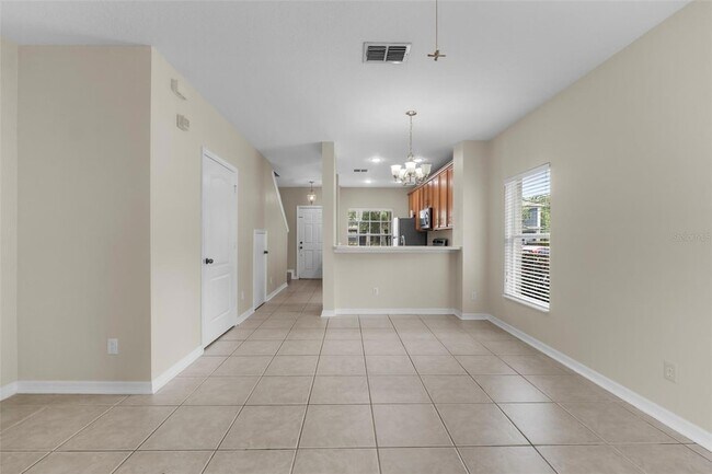 Building Photo - 10325 Manderley Way