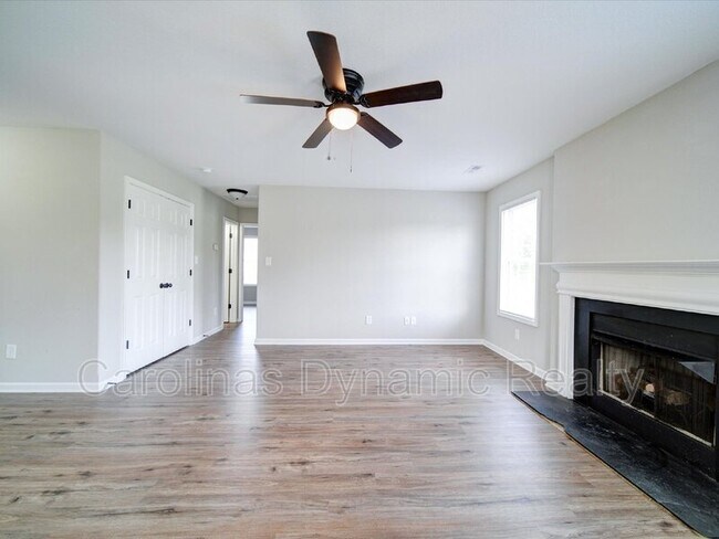 Building Photo - 3702 Cardinal Bluff Ln