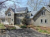 Building Photo - 5738 Griffith Lake Dr