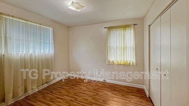 Building Photo - 6243 Randia Dr