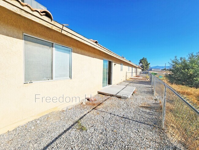 Building Photo - 1081 Marne Ct