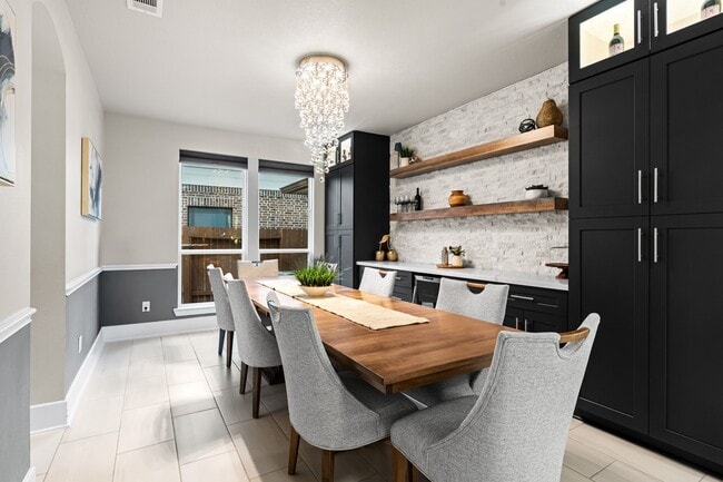 Building Photo - 141 Bronze Bow Dr