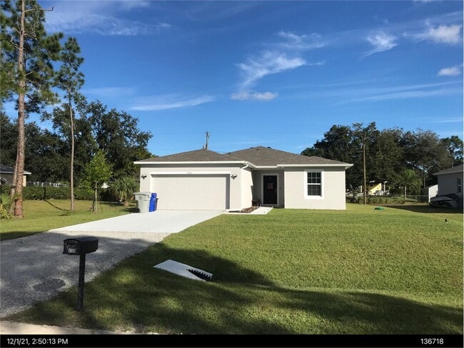 Primary Photo - Beautiful 3 Bedroom, 2 Bath Home