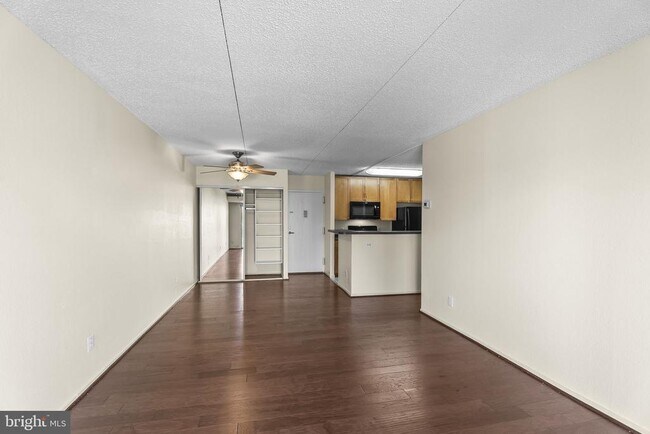 Building Photo - 60 S Van Dorn St