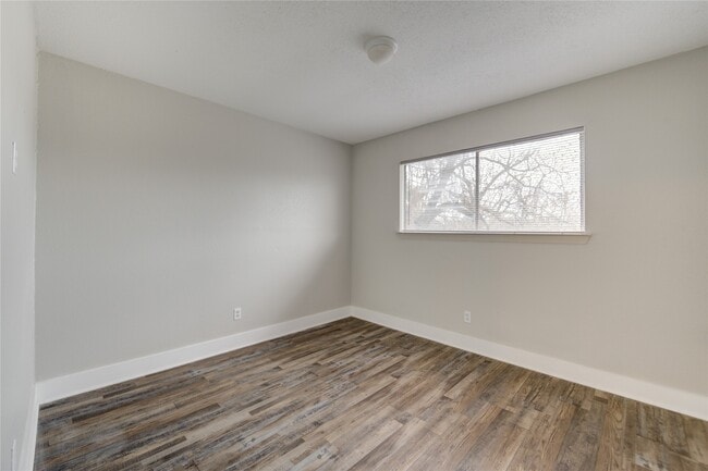 Building Photo - 6603 Narcissus St