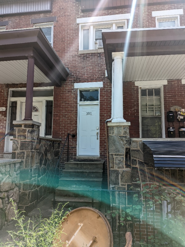 Building Photo - 101 E 33rd St