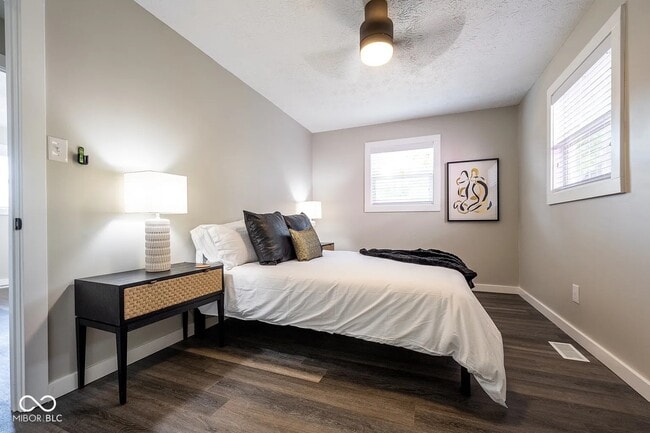 Building Photo - 1929 Prospect St