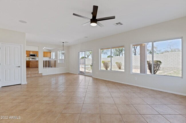 Building Photo - 5976 W Audrey Ln