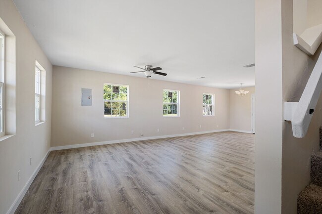 Building Photo - Your Dream Farmhouse Awaits in Elroy