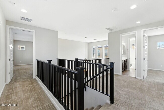 Building Photo - 1935 S Follett Way