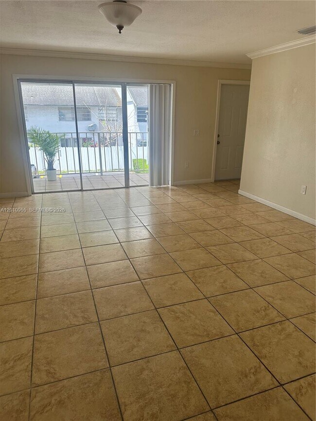 Building Photo - 8460 SW 156th Pl