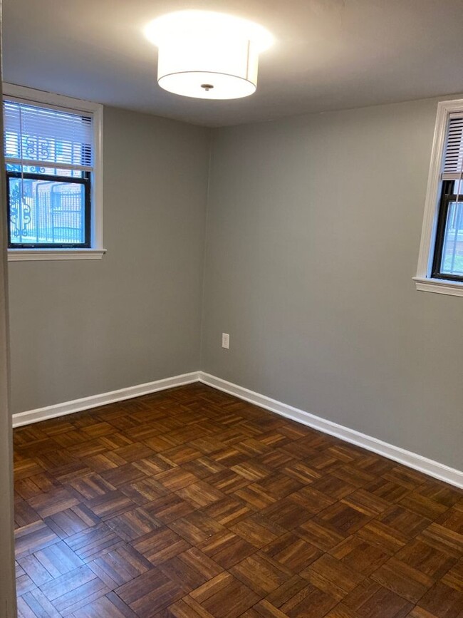 Building Photo - Lovely 1 BR/1 BA Condo in Brookland!