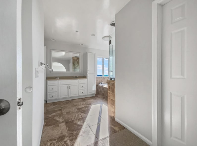 Building Photo - 1504 San Bernardino Ave