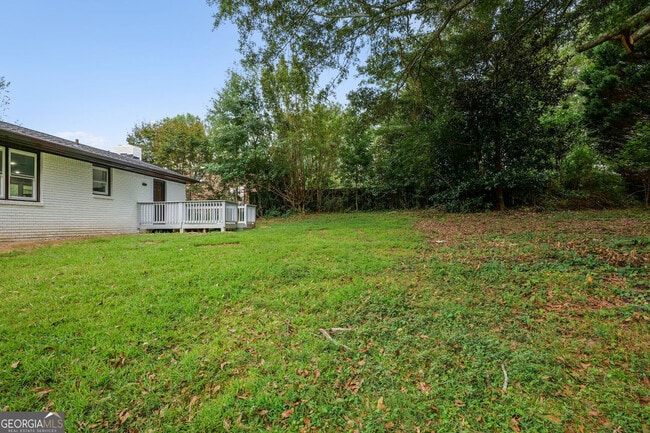 Building Photo - 3583 Steinhauer Rd