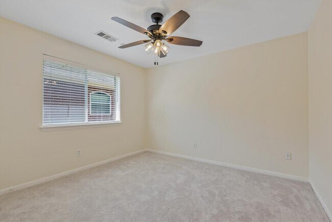 Building Photo - 10222 Squirehill Ct